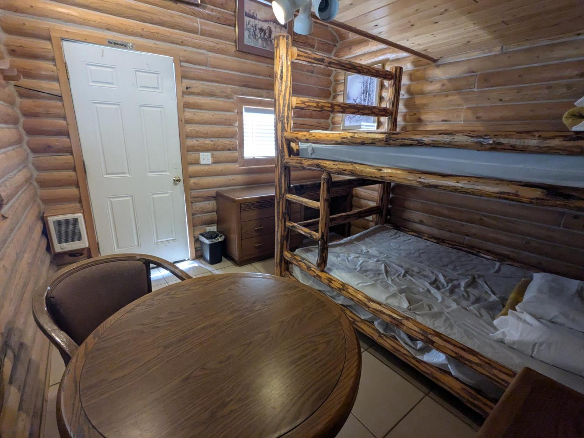 Jared'S Wild Rose Ranch Resort Island Park Rom bilde